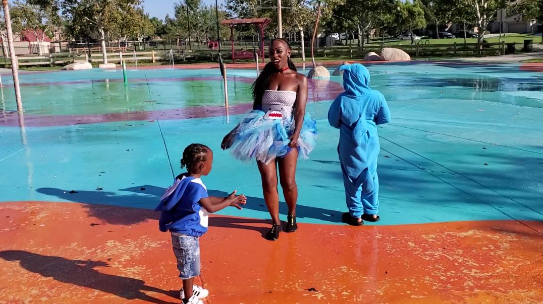 Behind the scenes So in Love Family Baby Shark Music Video Shoot