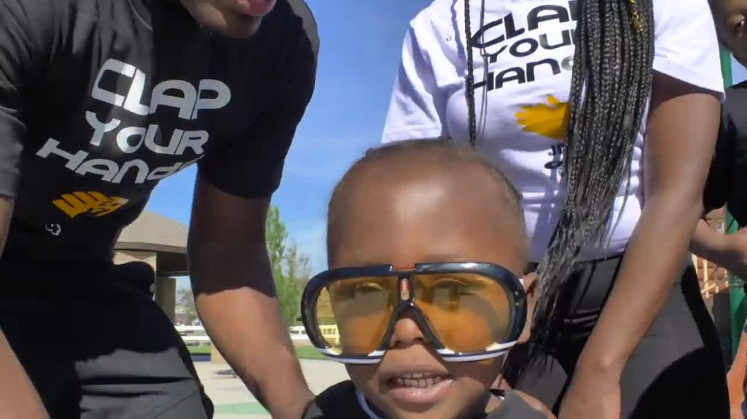 Ap 1nabillion-HAPPY and You KNOW it CLAP YO HANDS Official Music Video